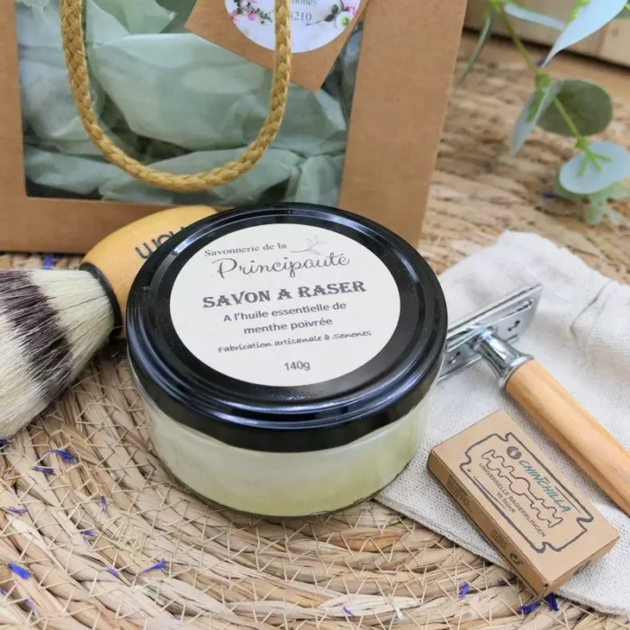 savon-a-raser savon-a-raser